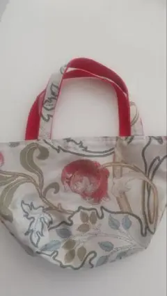 花柄トートバッグ 赤いハンドル