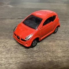 トミカ No.111 スバル R1