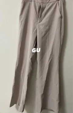 フレアパンツ