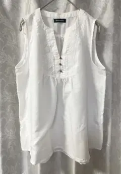 URBAN RESEARCH ホワイト ノースリーブシャツ