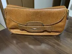 トッズ レザー ショルダーバッグ