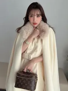 eimy istoire フェイクファーカラーマントコート xs アイボリー