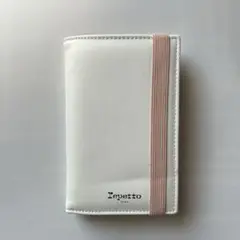 Item thumbnail for item fe844e1b-3ec9-4c20-ba43-e31fcc65d37c