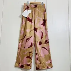 未使用 INCOTEX インコテックス 大花柄 サテンイージーパンツ