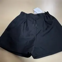 新品　ブラック ハーフパンツ 160サイズ　キュロット