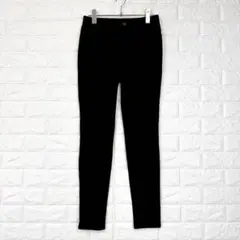 ユニクロ【M】黒 ウルトラストレッチ レギンスパンツ 春秋 定番人気