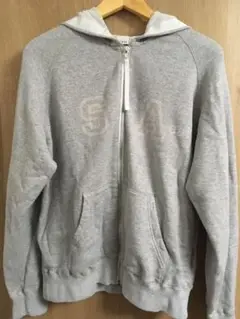 sacai パーカー