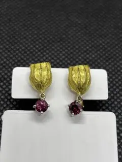 Item thumbnail for item 61553e2a-1aab-41b7-b417-382c4101a936