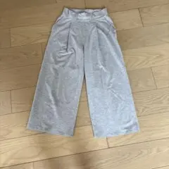 ルルレモン グレー ワイドパンツ