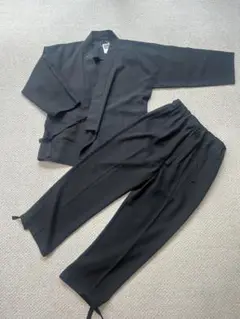 Item thumbnail for item c2315b9a-6df0-4a74-9252-a33c5ee7e83e