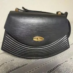 極美品✨ 保存袋付き✨️ルイヴィトン エピ ティルシット
