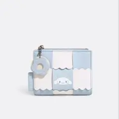 シナモロール 二つ折り財布 水色 ドーナツチャーム付き