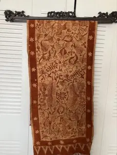 タペストリーハンガー彫刻付き民芸品(布は付いていません)