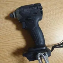 マキタ インパクトドライバー TD148D 18v