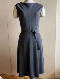 UNIQLO ノースリーブ ワンピース