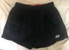 ヨネックス　ショートパンツ