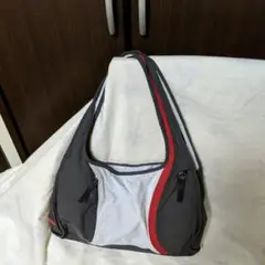プラダ