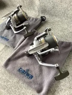Daiwaリール　GRANDSURF 35 シルバー 収納袋付き　2台セット！ Daiwaリール GRANDSURF 35 シルバー 収納袋付き 2台セット！