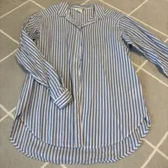 H&M 青と白のストライプ 長袖シャツ
