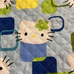 ハローキティ　キティちゃん　キルティング　はぎれ　カオハナ　水色ベース