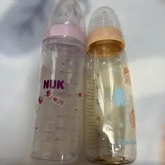 哺乳瓶　2本