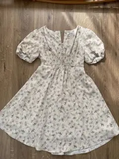 美品　スナイデル snidel ワンピース 秋服 小さいサイズ ラプンツェル