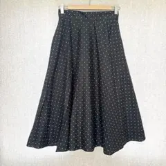 美品✦UNIQLO ロングフレアスカート M 黒ブラックドット柄 ボリューム◎