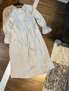 美品ロングワンピース