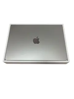 【美品】MacBook Air M2 UK 8GB 512GB スターライト