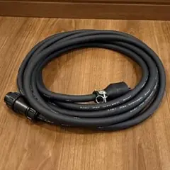 Item thumbnail for item 9618d3a5-bf99-44f5-8ad0-6e32d412617a