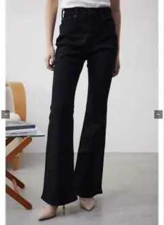 美品　AZUL DENIM フレアデニム　BLK