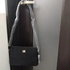 ギラロッシェ　新品未使用ショルダーバッグ