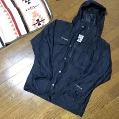 訳アリ品！コロンビア　ナイロンブルゾン XSサイズ　ブラック　Colombia