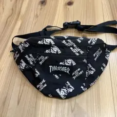 THRASHER ボディバッグ ブラック スカルプリント
