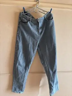 今日まで限定お値下げ！お早めにライトブルーストレートデニムパンツ