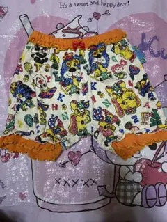 カラフルキャラクター柄 半ズボン 120cm 125 スパッツ　パンツ　ズボン