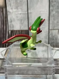 ポケモンモンコレ　フィギュアNo.1247（フライゴン　単品）
