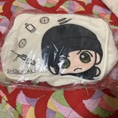 名探偵コナン　赤井秀一　ポーチ　ホワイト　新品　美品