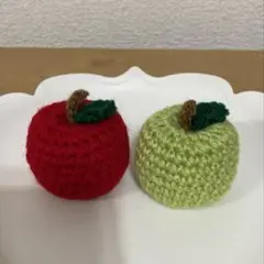 ＊＊ ぶぅ。＊＊ でかりんご 赤&青♪