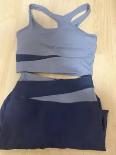 ヨガウェア　FLYSHION