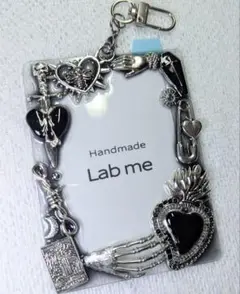 Item thumbnail for item 8b75e81f-aadf-4b4a-8a06-e7a3ca8c1b32