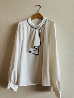 Item thumbnail for item 3ab24f48-881e-442e-8588-db909004ebe7