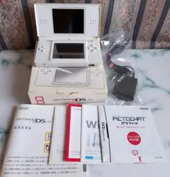 ニンテンドーDS Lite ホワイト 本体と付属品