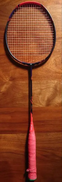 VOLTRIC GlanZ 4UG5 ラケット 廃盤品