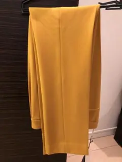 ピエールカルダン パンツ センタープレス からし色 L タグ付き新品未使用