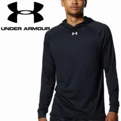 UNDER ARMOUR 黒 フード付きパーカー
