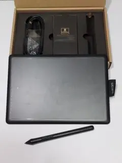 One by Wacom CTL-472