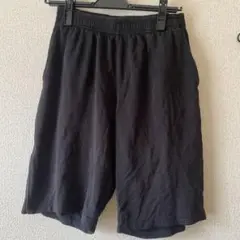パフォーマンスギア　黒メッシュハーフパンツ