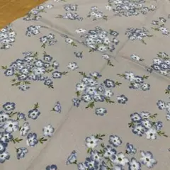 花柄　プリント　グレー　生地　108cm×38cm