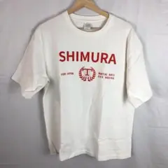 SHIMURA プリント 半袖 Tシャツ ホワイト レッドロゴ FROM